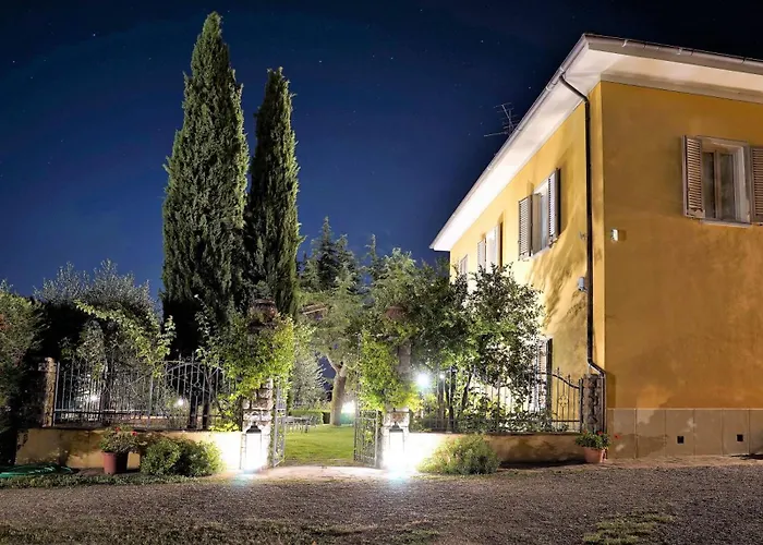 Podere San Giusto Κατάλυμα σε φάρμα *